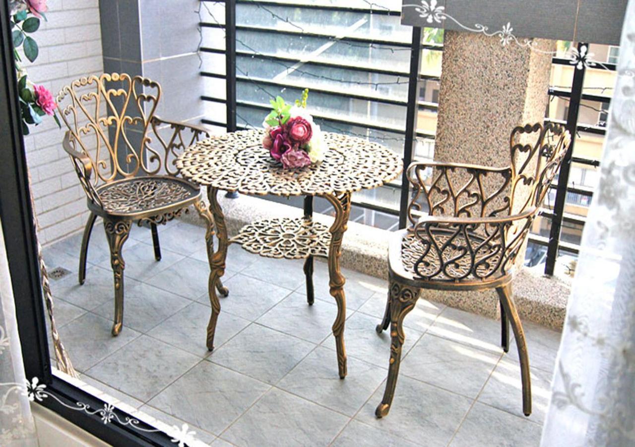 Forest Deer Black Tea Homestay Tainan Exteriör bild